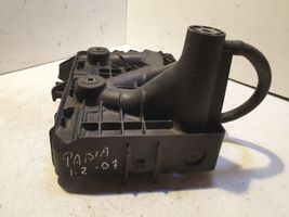 Skoda Fabia Mk1 (6Y) Boîte de batterie 5Z0915331