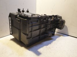 Opel Vectra C Battery tray 24413805