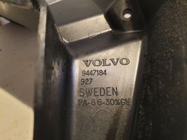 Volvo V70 Muu moottoritilan osa 9447184