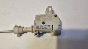 Volkswagen Golf V Motorino del tappo del serbatoio del carburante 1K6810773