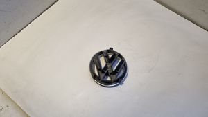 Volkswagen Sharan Mostrina con logo/emblema della casa automobilistica 7M3853601