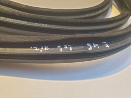 BMW 3 E46 Rear door rubber seal (on body) 8194683