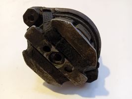 Audi A4 S4 B5 8D Supporto della scatola del cambio 