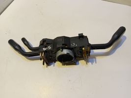 Audi A4 S4 B5 8D Leva/interruttore dell’indicatore di direzione e tergicristallo 4D0953513