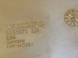 Volvo S70  V70  V70 XC Kita bagažinės apdailos detalė 9451971