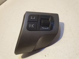 Opel Astra H Przełącznik / Przycisk kierownicy 13126750