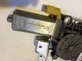 Toyota Yaris Elektryczny podnośnik szyby drzwi przednich 106282XXX