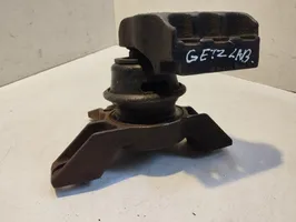 Hyundai Getz Engine mount bracket 21815