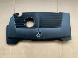 Mercedes-Benz A W176 Variklio dangtis (apdaila) 2700108203