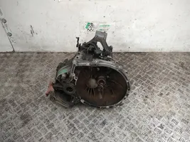 Mazda 3 II Mechaninė 5 pavarų dėžė 3M5R7F096