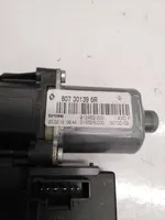 Renault Megane III Motorino alzacristalli della portiera anteriore 807301396R