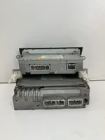 Toyota Avensis T220 Radio/CD/DVD/GPS-pääyksikkö 8611005010