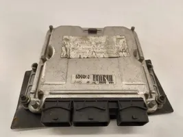 Peugeot 406 Unité de commande, module ECU de moteur 0281010875