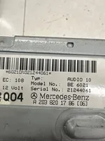 Mercedes-Benz CLK A209 C209 Radija/ CD/DVD grotuvas/ navigacija A2038201786