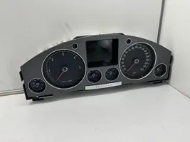 Volkswagen Phaeton Speedometer (instrument cluster) 3D0920881S