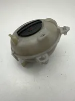 Audi A3 S3 8V Vase d'expansion / réservoir de liquide de refroidissement 5q0121407