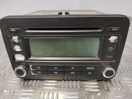 Volkswagen Jetta V Panel / Radioodtwarzacz CD/DVD/GPS 1K0035186P