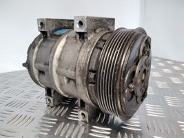 Volvo S80 Ilmastointilaitteen kompressorin pumppu (A/C) 8708581