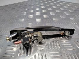 Mercedes-Benz W123 Maniglia esterna per portiera anteriore 1237600359