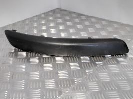 Volkswagen Golf V Modanatura separatore del paraurti anteriore 1K0807656