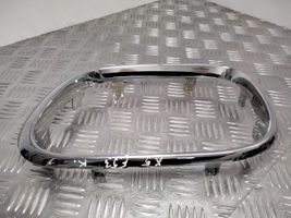 BMW X5 E53 Grille calandre supérieure de pare-chocs avant 51138247