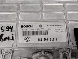 Volkswagen PASSAT B4 Calculateur moteur ECU 3A0907311B