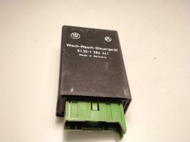 BMW 5 E34 Module relais lève-vitre 61351384441