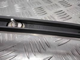 BMW 5 E34 Rivestimento vetro lato posteriore 19441319