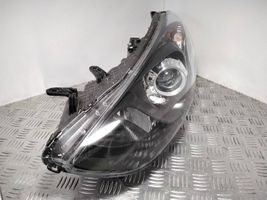 Hyundai i30 Lampa przednia 92101A6020