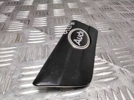 Audi 100 S4 C4 Rivestimento parafango (modanatura) 