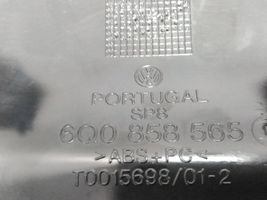 Volkswagen Polo IV 9N3 Ohjauspyörän pylvään verhoilu 6Q0858565