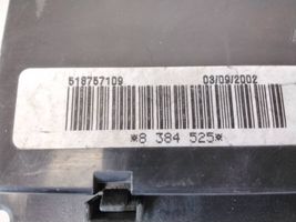 BMW X5 E53 Module de fusibles 8384525