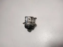 Volkswagen PASSAT B5 Regulator ciśnienia paliwa 078133534A