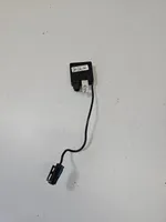 BMW X5 E53 Unidad de control de la antena 8380945