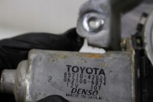 Toyota RAV 4 (XA10) Takaoven ikkunan nostin moottorilla 8571042020