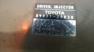 Toyota Corolla E120 E130 Unidad de control del amplificador de arranque 89871-20030