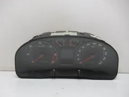 Skoda Superb B5 (3U) Tachimetro (quadro strumenti) 3U0920841D