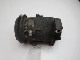 Nissan Almera N16 Ilmastointilaitteen kompressorin pumppu (A/C) 
