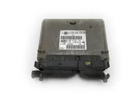 Volkswagen Golf IV Centralina/modulo motore ECU 036906034