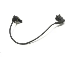 BMW 5 E39 Camshaft position sensor 