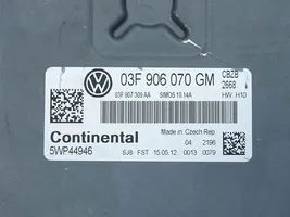 Volkswagen Caddy Unité de commande, module ECU de moteur 