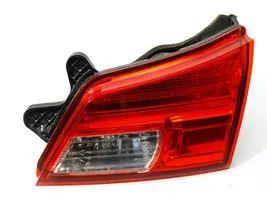 Subaru Outback Luci posteriori 132-20072