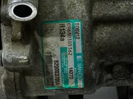 Renault Twingo I Compressore aria condizionata (A/C) (pompa) 8200037058