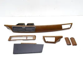 BMW 7 E65 E66 Garniture de tableau de bord 