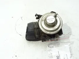 Volkswagen Bora EGR valve 038131501E