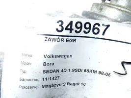 Volkswagen Bora EGR-venttiili 038131501