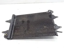 Volkswagen Polo IV 9N3 Radiateur de refroidissement 6Q0820411E