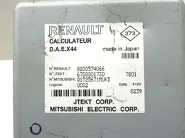 Renault Twingo II Ohjaustehostimen pumppu 8200867106