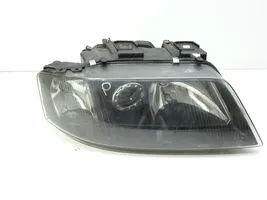 Audi A6 Allroad C5 Lampa przednia 