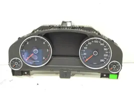 Volkswagen Touareg II Compteur de vitesse tableau de bord 7P6920882